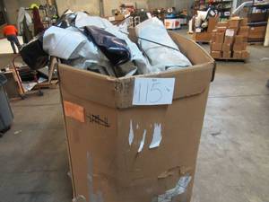 lot 115 image: Pallet of Miscellaneous Recycled Tarps - Roughly 1700 lbs Mixed - XL Tarps