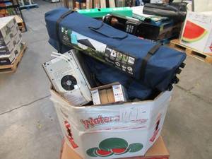 lot 149 image: Pallet of Store Overstock and Ecommerce Product and Returns