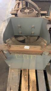 lot 313 image: Industrial Electric Motor with Cooling Fan and Metal Enclosure