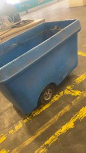 lot 325 image: Large Blue Commercial Utility Cart with Wheels