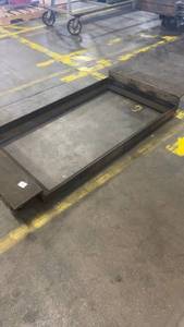 lot 327 image: Heavy Duty Steel Platform Dolly with Casters