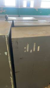 lot 390 image: Set of 3 Used Metal Four-Drawer File Cabinets