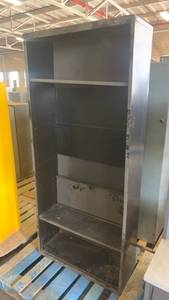 lot 416 image: Used Metal Storage Cabinet with Shelves