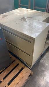 lot 419 image: Used Metal 2-Drawer Lateral Filing Cabinet