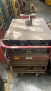 lot 420 image: Lincoln Idealarc TIG-250250 ARC Welder Power Source on Wheels