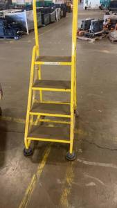 lot 444 image: Rolling Industrial Step Ladder with 4 Steps