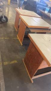 lot 483 image: Set of 3 Wooden Office Desks with Laminate Tops