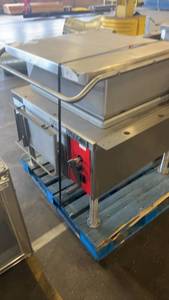 lot 720 image: Commercial Stainless Steel Tilt Skillet Braising Pan 4803Phz