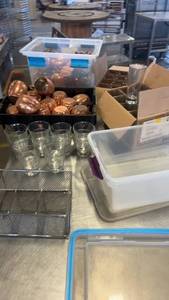 lot 732 image: Mixed Lot of Drinking Glasses, Copper Mugs, and Metal Basket Organizers
