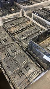 lot 743 image: Pallet of Black Plastic Collapsible Crates