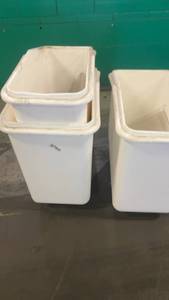 lot 765 image: Set of 3 White Commercial Utility Tubs on Casters