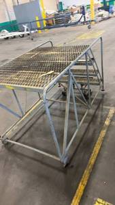 lot 793 image: Cotterman Rolling Step Ladder Platform 3-Step 600 lb Capacity