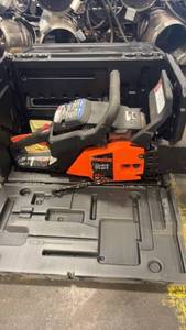 lot 797 image: Remington 20-Inch Gas Chainsaw with Hard Carry Case