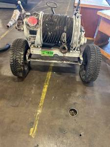 lot 292 image: Ingersoll-Rand Utility pneumatic Winch with Steel Cable and Wheels