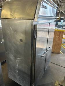 lot 290 image: Victory Commercial Two-Door Stainless Steel Freezer