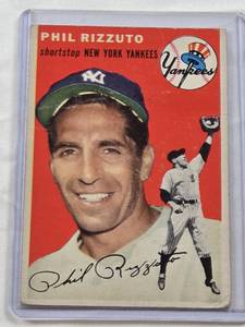 lot 55 image: Phil Rizzuto 1954 Topps #17 - New York Yankees Vintage Baseball Card