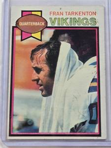 lot 70 image: Fran Tarkenton 1979 Topps #200 - Minnesota Vikings Vintage Football Card
