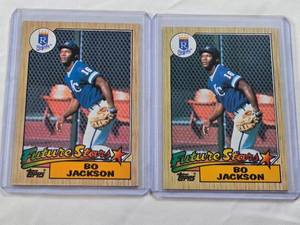 lot 137 image: Lot of 2 Bo Jackson Future Stars Rookie Cards 1987 Topps No. 170