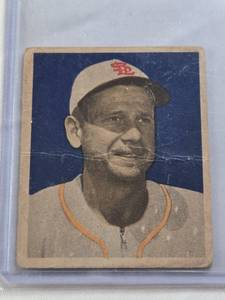 lot 182 image: Jerry Priddy 1949 Bowman #4 - St. Louis Browns Vintage Baseball Card