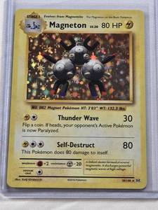 lot 250 image: Magneton 2016 Pokemon Holo #38108 Trading Card