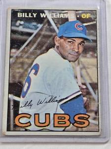 lot 304 image: Billy Williams 1967 Topps #315 - Chicago Cubs Vintage Baseball Card