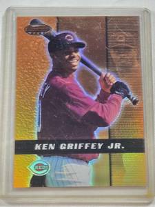 lot 326 image: Ken Griffey Jr. 2000 Topps Stadium Club Refractor #BBP2 - Cincinnati Reds Baseball Card