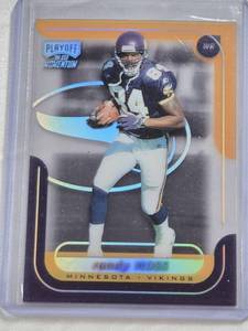 lot 328 image: Randy Moss 1998 Playoff Momentum Acetate #127 - Minnesota Vikings Football Card