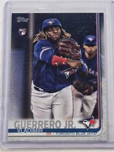 lot 365 image: Vladimir Guerrero Jr. Rookie 2019 Topps #US1 - Toronto Blue Jays Baseball Card