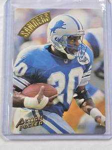 lot 386 image: Barry Sanders 1994 Gold Action Packed #30 - Detroit Lions Football Card