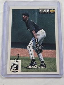 lot 392 image: Michael Jordan 1994 Upper Deck Collectors Choice #23 - Chicago White Sox Baseball Card