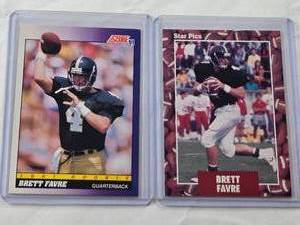 lot 395 image: Lot of 2 Brett Favre Rookie Cards Includes 1991 Score Rookie and 1991 Star Pics