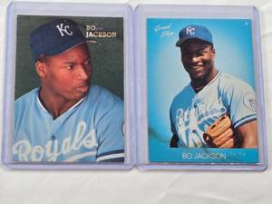 lot 424 image: Lot of 2 Bo Jackson 1989 Cards - Kansas City Royals Baseball Cards