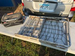 lot 8 image: GRILL AND COT