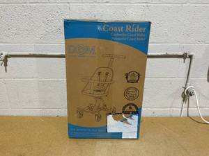 lot 124 image: Dream On Me Coast Rider Travel Stroller Lightweight Stroller Compact Portable Vacation Friendly Stroller