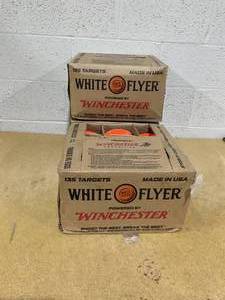lot 305 image: Lot Of White Flyer Targets