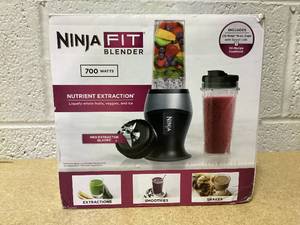 lot 419 image: Ninja Fit Personal Single-Serve Blender, Two 16-oz. Cups, QB3000SS