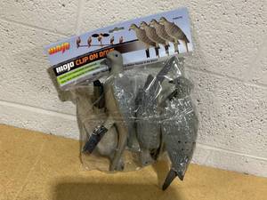 lot 365 image: Mojo Clip-On Dove Decoys (4-Pack)