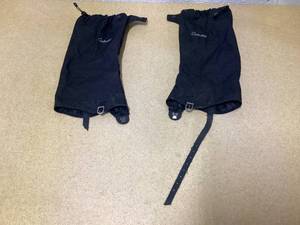 lot 447 image: Cabelas Outdoorsmen Leg Gaiters