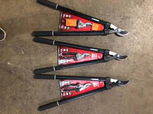 lot 43 image: Lot of 2-Piece Garden Tool Set (Lopper and Pruning Shears)  Customer Returns See Pictures