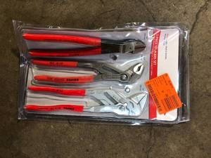 lot 59 image: 10 in. Mixed Pliers Set (3-Piece) by KNIPEX  Customer Returns See Pictures