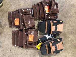 lot 65 image: Lot of Assorted Carpenter Tool Pouch Various Models and Conditions   Customer Returns See Pictures