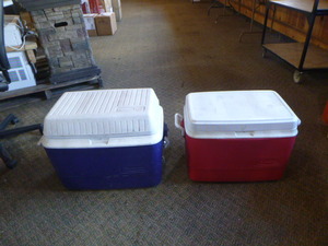 lot 29 image: 2 Rubbermaid Coolers