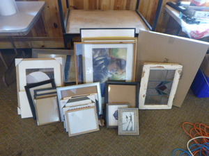 lot 93 image: Lot of Picture Frames