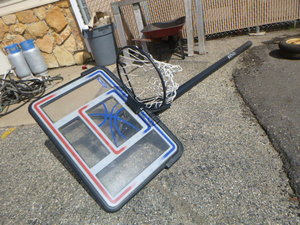lot 150 image: Lifetime Basketball Hoop