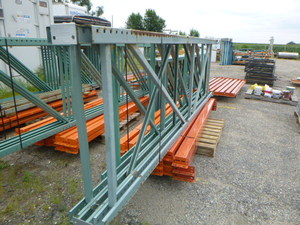 lot 6 image: Pallet Racking Uprights and Beams
