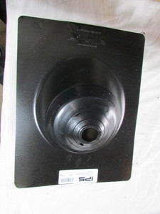 lot 17 image: 4N1 Galvanized Black Flashing