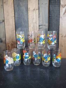lot 3 image: 10 Vintage Early 80s Smurf Glasses in good Vibrant Condition No Chips or Cracks