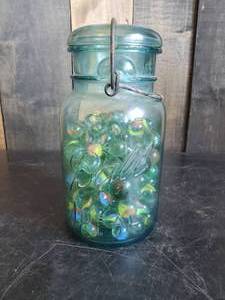 lot 15 image: Ball Jar Of Vintage Marbles