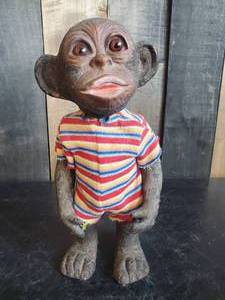 lot 26 image: Rare Antique 1940s Bobble Head Monkey