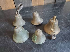 lot 55 image: 5 Vintage 100 year old bells Brass SchoolChristmas Bells